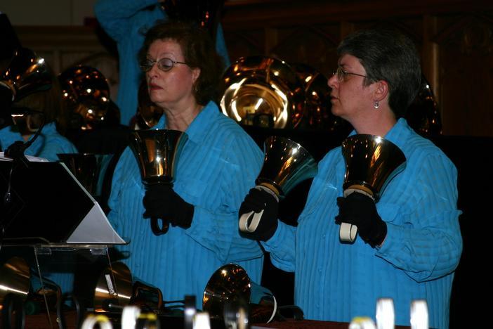 035